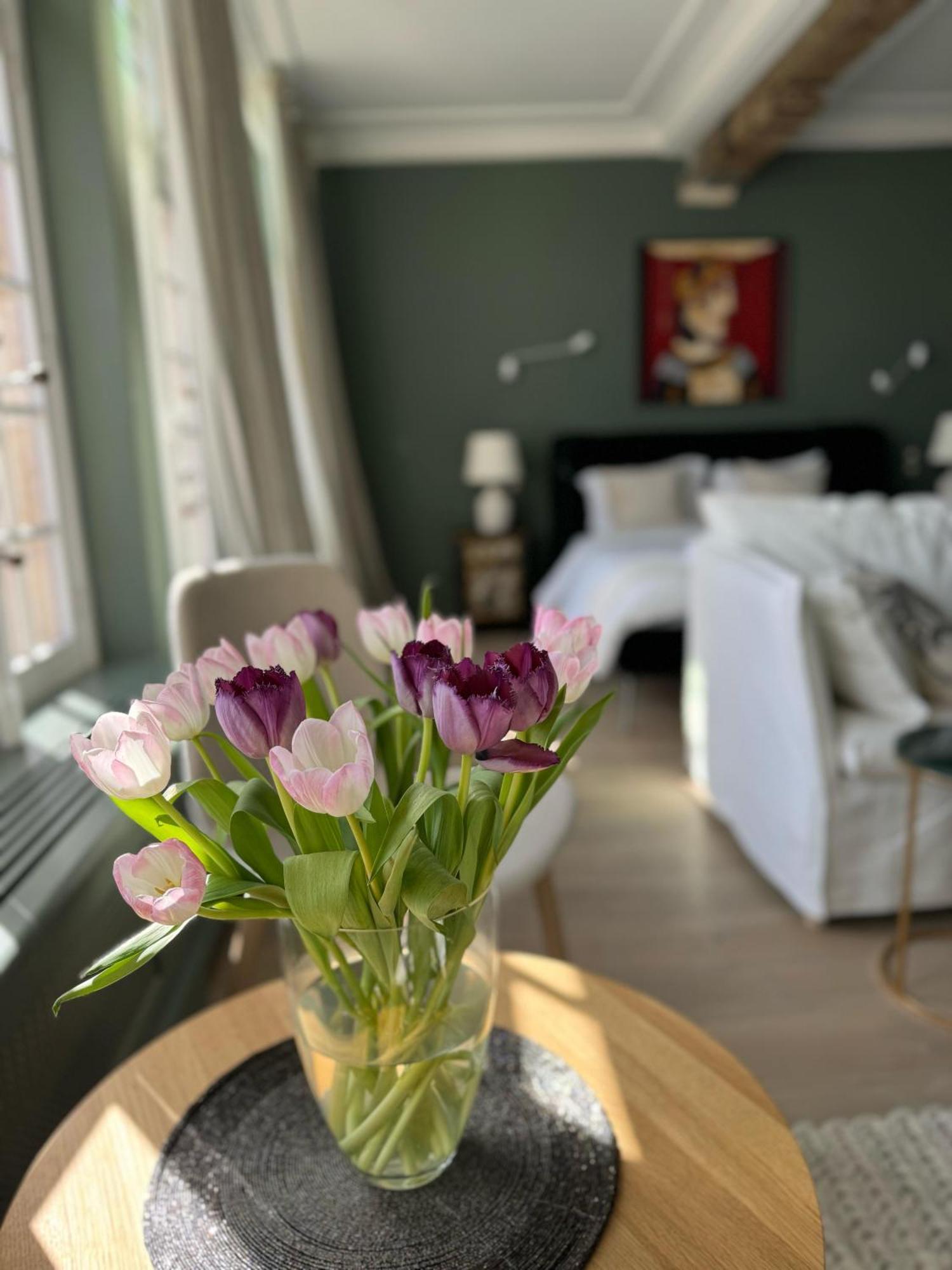 Agatovas Suites By The Lys Gent Buitenkant foto